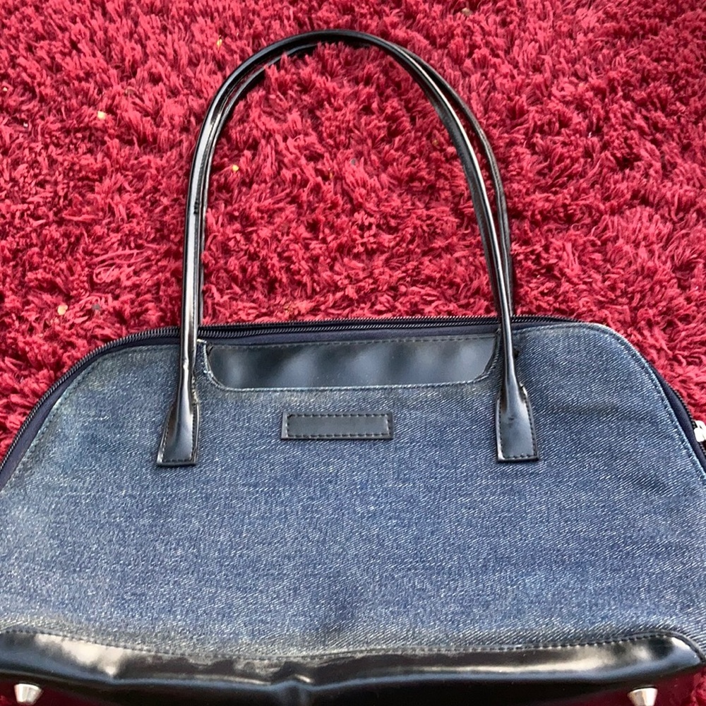 Blue shoulder bag